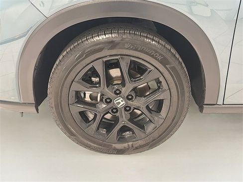 Used 2024 Honda HR-V Sport image 25