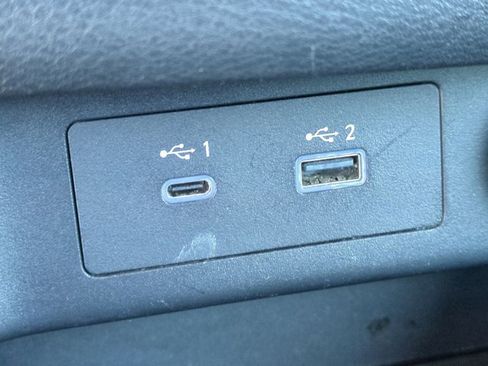 Certified 2023 Nissan Rogue SV image 22