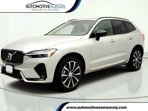 Used 2024 Volvo XC60 B5 Plus w/ Climate Package AWD/4WD image 1