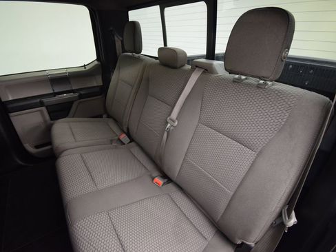 Used 2019 Ford F150 XLT w/ Equipment Group 302A Luxury AWD/4WD image 24