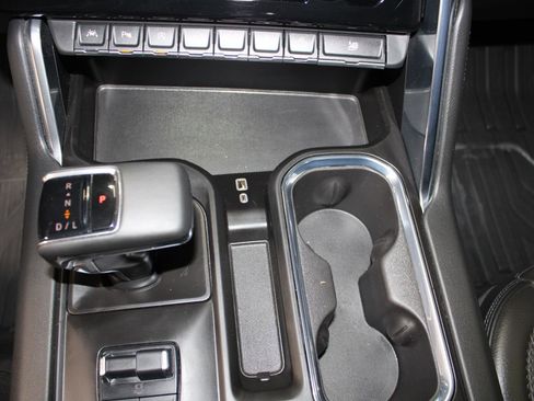 Used 2023 GMC Sierra 1500 Denali w/ Technology Package AWD/4WD image 36
