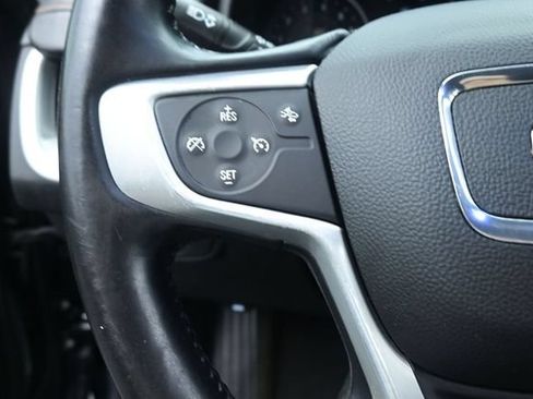 Used 2020 GMC Terrain SLE w/ Elevation Edition FWD image 30