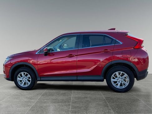 Used 2018 Mitsubishi Eclipse Cross ES image 2