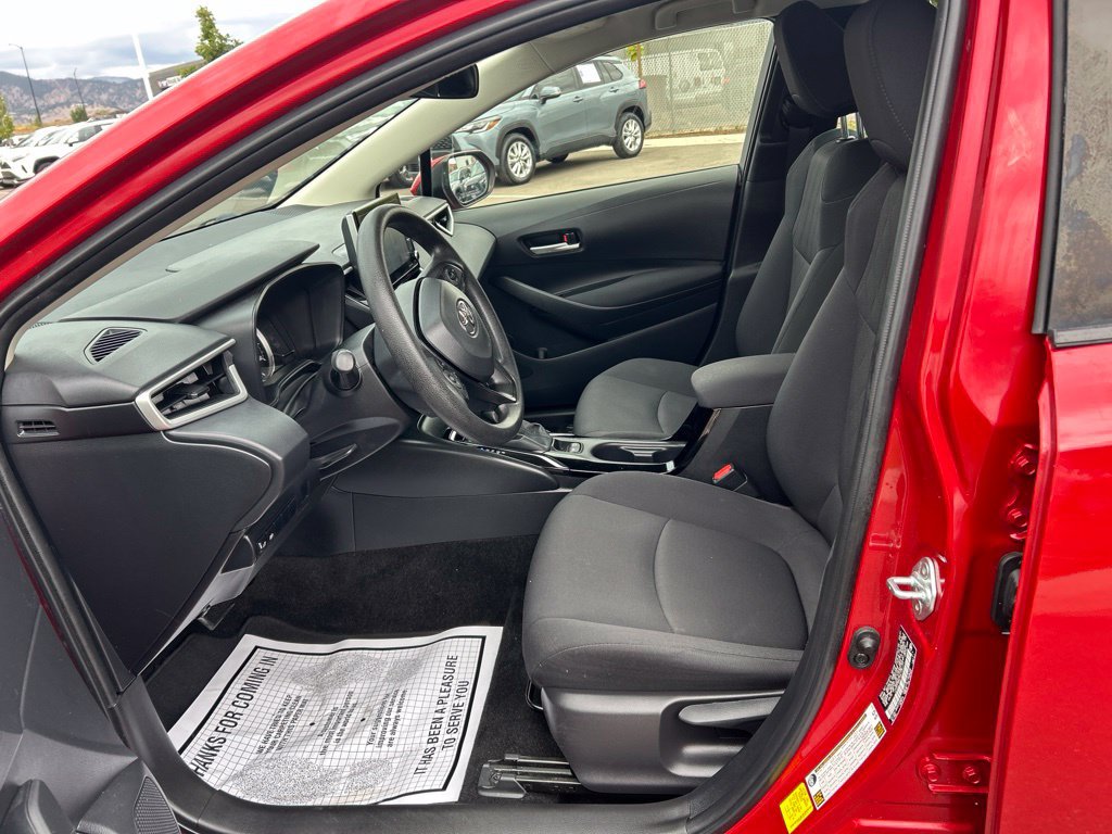 Used 2021 Toyota Corolla LE w/ Carpet Mat Package (TMS) FWD image 22