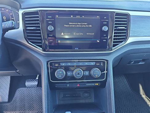 Certified 2023 Volkswagen Atlas SE w/ Panoramic Sunroof Package image 22