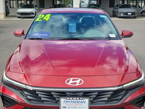 Certified 2024 Hyundai Elantra SEL w/ Convenience Package image 30