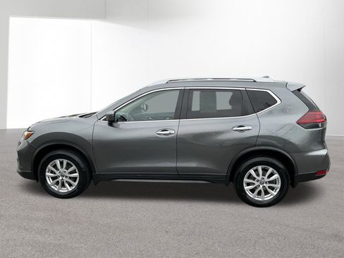Used 2018 Nissan Rogue SV AWD/4WD image 6