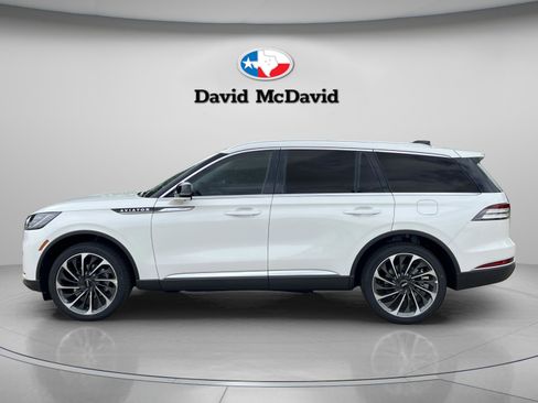 New 2026 Lincoln Aviator Reserve AWD/4WD image 4