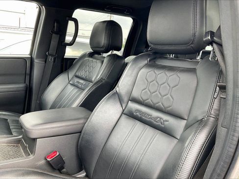 Certified 2022 Nissan Frontier PRO-4X w/ Pro-4X Premium Package AWD/4WD image 8