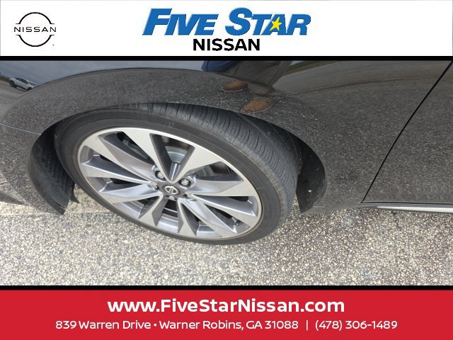 Used 2021 Nissan Maxima Platinum w/ Sport Mat Group FWD image 12