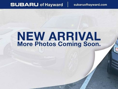 Used 2022 Rivian R1S Launch Edition image 1