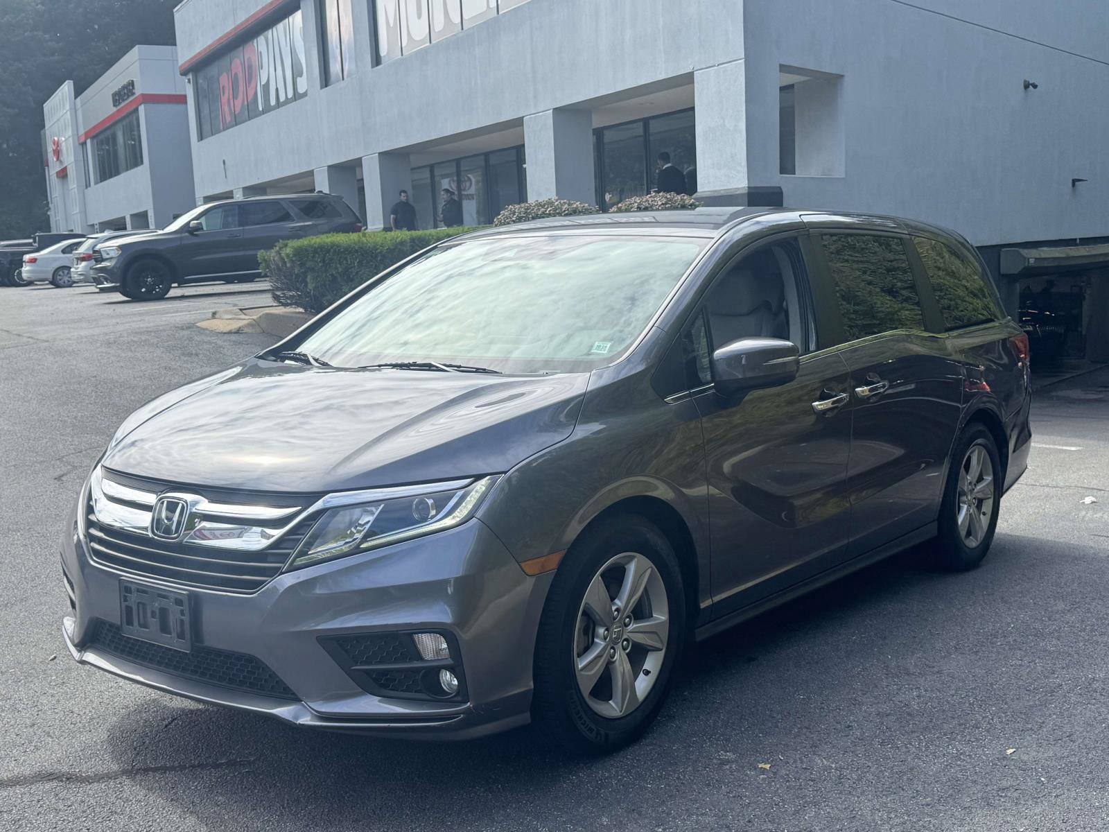 Used 2019 Honda Odyssey EX image 4
