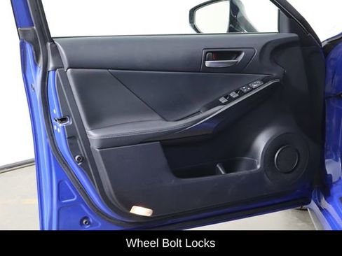 Used 2024 Lexus IS 300 w/ Comfort Package RWD image 19