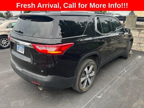 Used 2018 Chevrolet Traverse LT w/ LPO, Black Accent Package AWD/4WD image 25