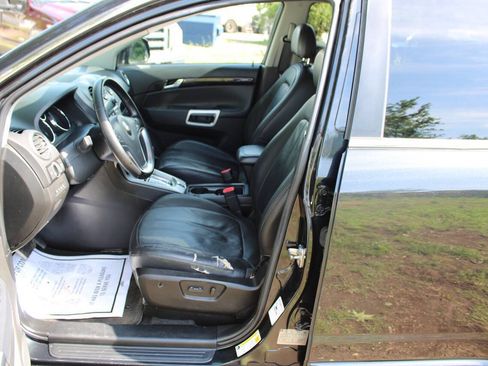 Used 2014 Chevrolet Captiva Sport LTZ FWD image 16