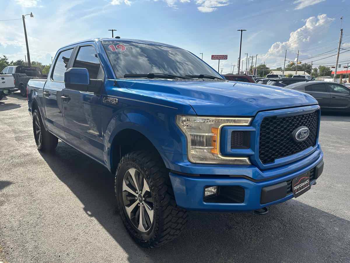 Used 2019 Ford F150 XL w/ Equipment Group 101A Mid AWD/4WD image 6