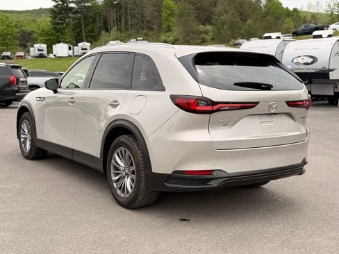 Used 2025 MAZDA CX-90 3.3 Turbo w/ Preferred Package AWD/4WD image 7