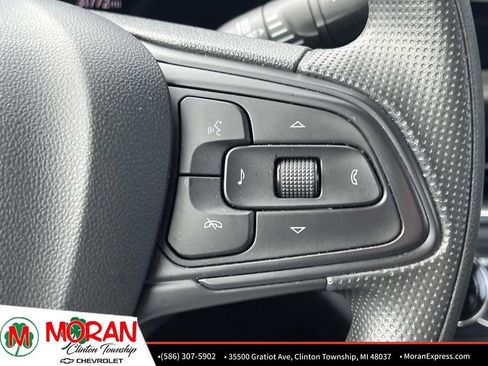 Certified 2023 Chevrolet Traverse LT FWD image 48