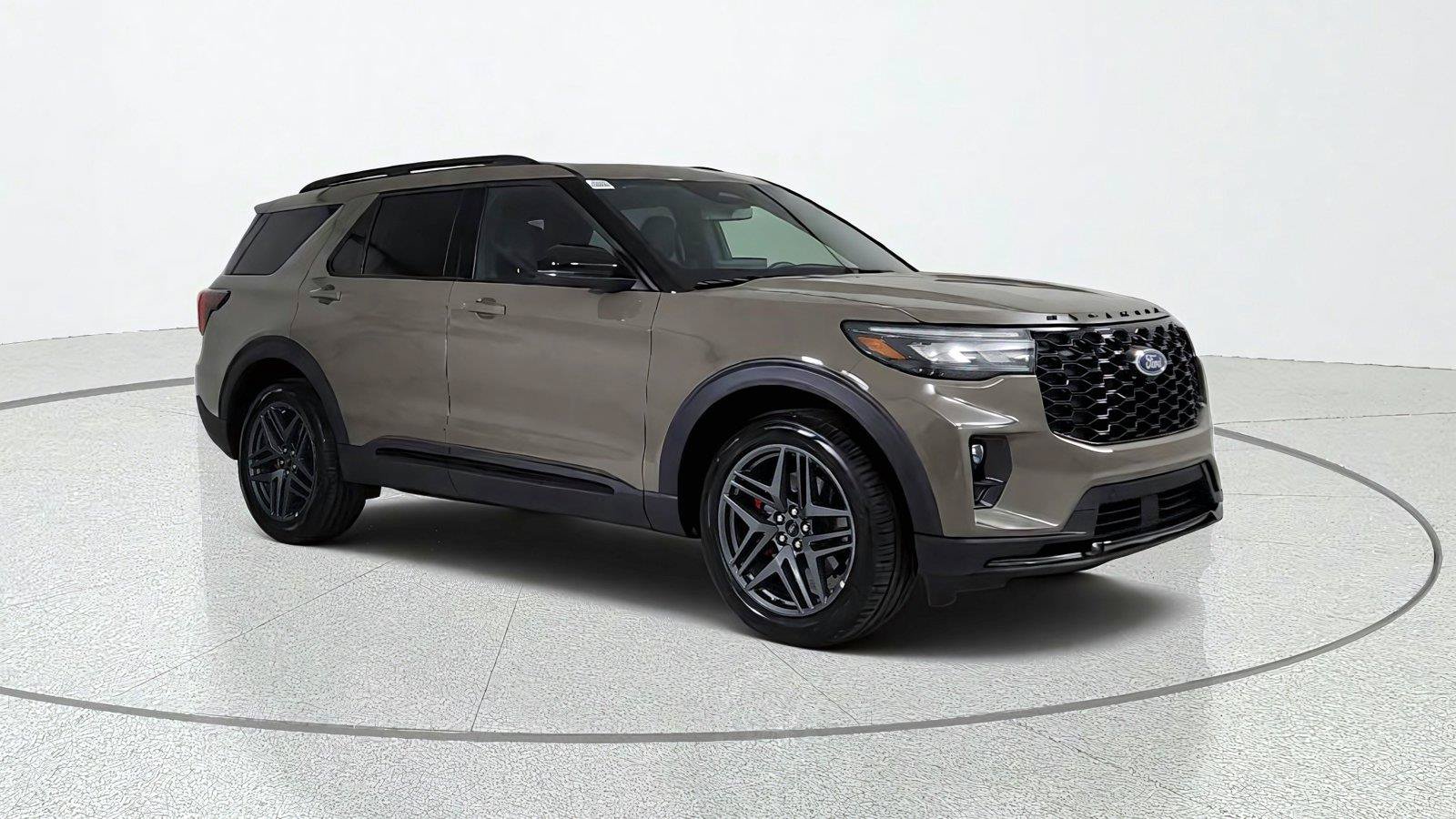 Used 2026 Ford Explorer ST-Line w/ ST-Line Street Pack AWD/4WD image 8