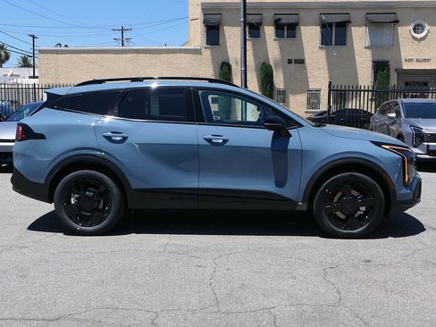 New 2026 Kia Sportage X-Line AWD/4WD image 2