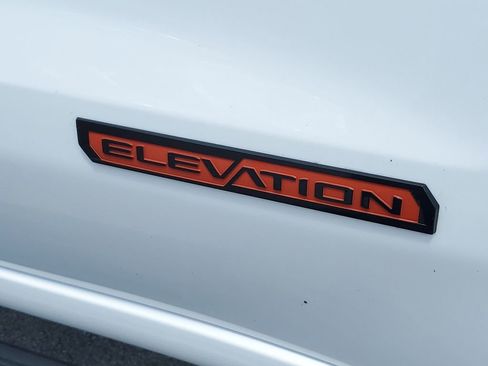 Used 2024 GMC Sierra 1500 Elevation w/ Elevation Premium Package image 11