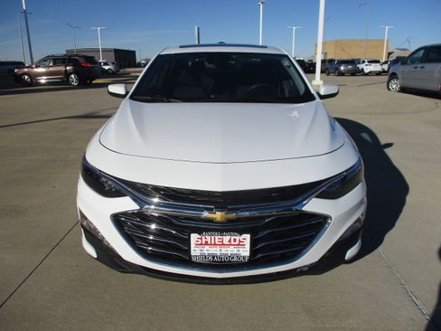 Used 2024 Chevrolet Malibu LT image 9