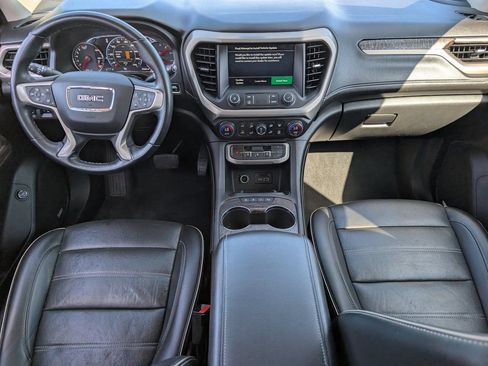 Used 2023 GMC Acadia Denali FWD image 10