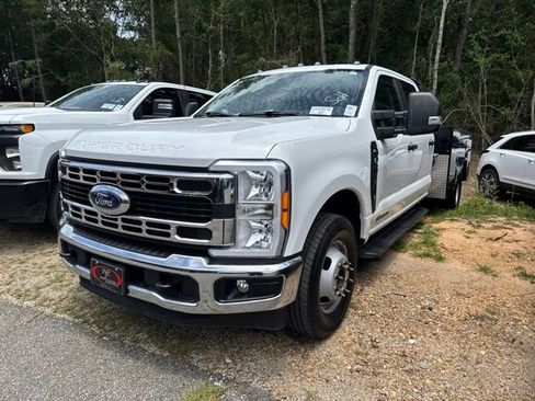 Used 2023 Ford F350 XL w/ XL Chrome Package RWD image 18