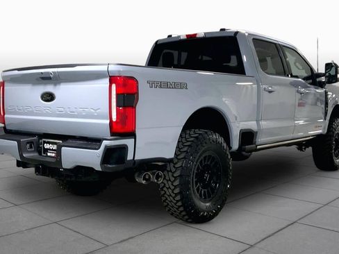 Used 2026 Ford F350 Lariat w/ Tremor Off-Road Package AWD/4WD image 12