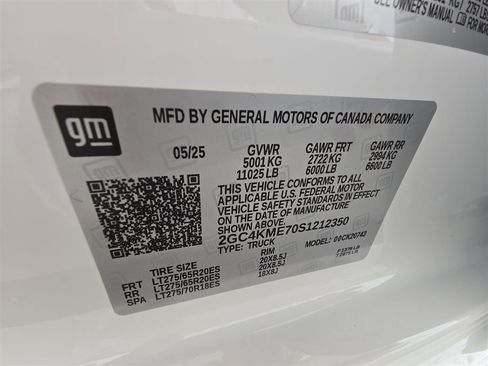 New 2025 Chevrolet Silverado 2500 Custom w/ Custom Convenience Package image 32