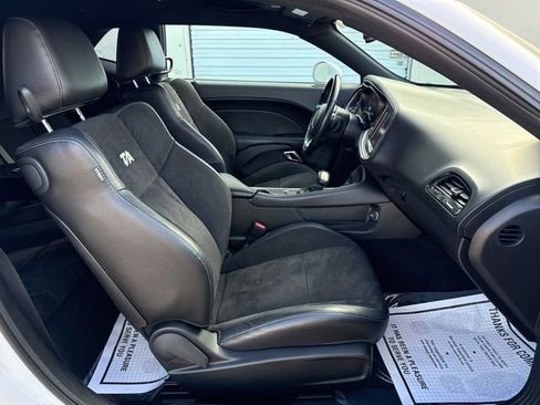 Used 2020 Dodge Challenger R/T Scat Pack w/ T/A Package RWD image 12