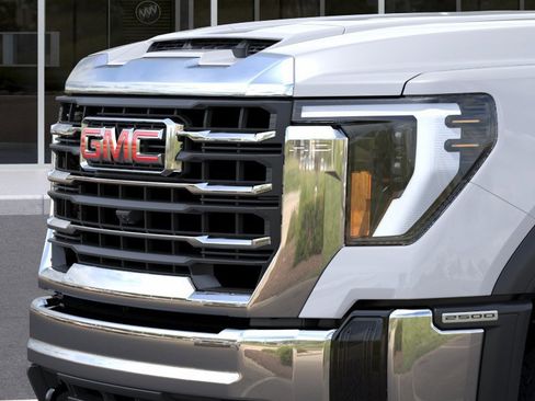 New 2026 GMC Sierra 2500 SLE w/ Preferred Package AWD/4WD image 13