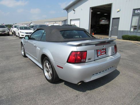 Used 2001 Ford Mustang GT RWD image 12