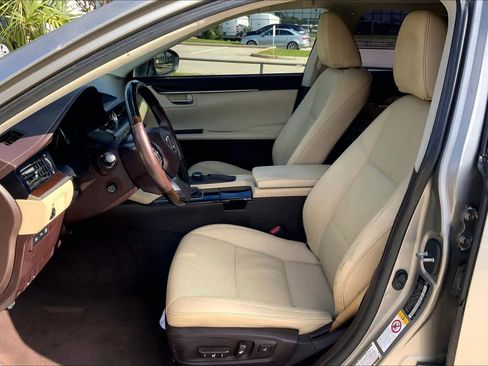 Used 2016 Lexus ES 350 image 7