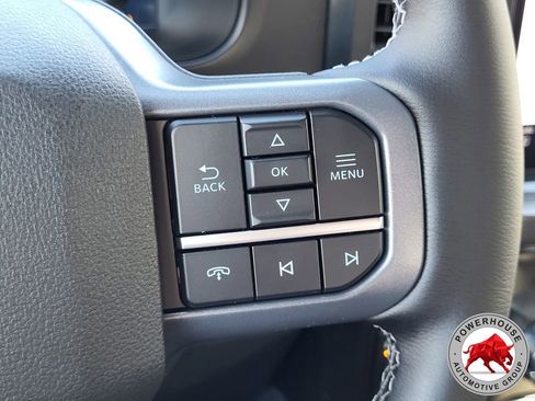 New 2026 Ford F250 Lariat w/ Black Appearance Package image 31