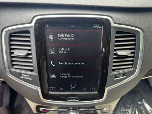 Used 2019 Volvo XC90 T6 Momentum AWD/4WD image 18