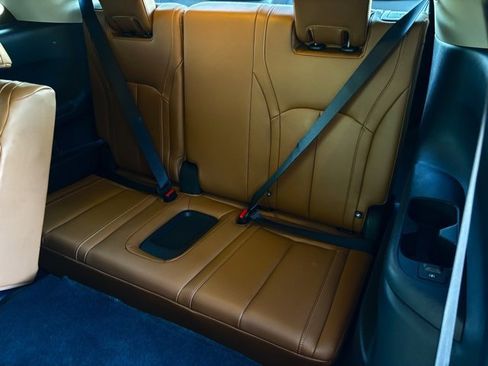 Used 2023 INFINITI QX60 Sensory w/ Vision Package image 28