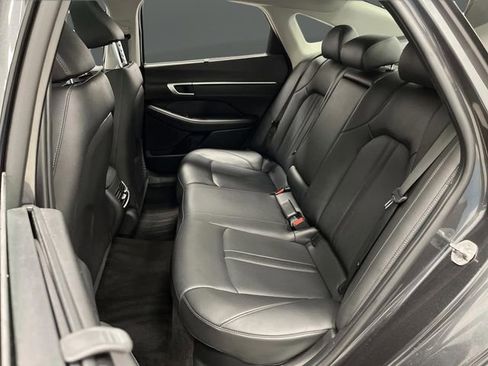 Used 2024 Hyundai Sonata Limited image 30