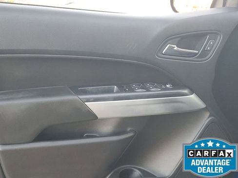 Used 2020 Chevrolet Colorado LT image 40