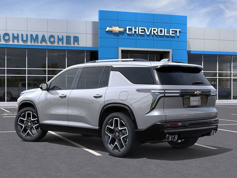 New 2026 Chevrolet Traverse High Country image 3