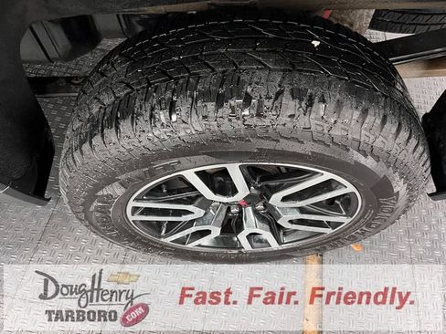 Used 2019 GMC Sierra 1500 AT4 w/ AT4 Premium Package image 22