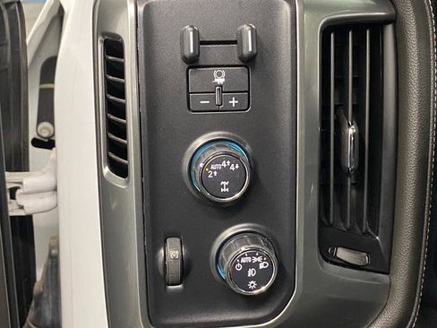 Used 2017 Chevrolet Silverado 1500 LTZ Z71 w/ Redline Edition image 27