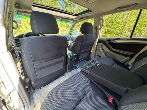 Used 2007 Toyota 4Runner Sport AWD/4WD image 9