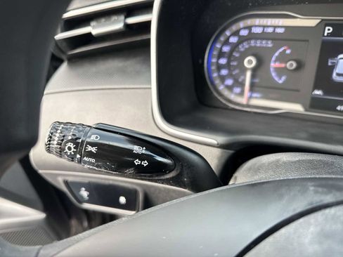 Used 2022 Hyundai Tucson SE image 24