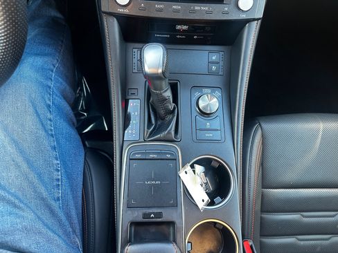 Used 2018 Lexus RC 300 AWD image 16