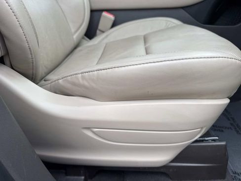 Used 2022 Lincoln Aviator Reserve image 12