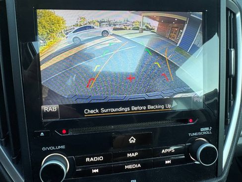Used 2019 Subaru Forester Premium AWD/4WD image 22