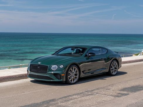 Used 2023 Bentley Continental GT V8 image 1
