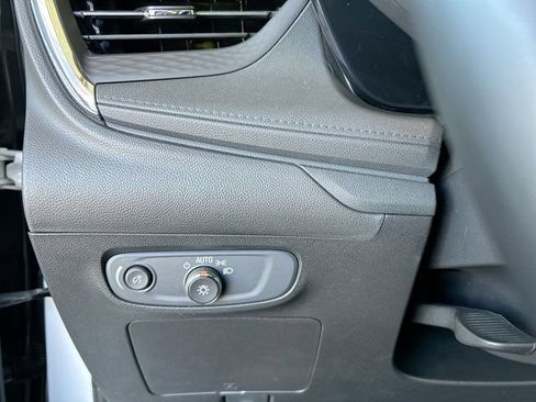 Used 2024 Buick Encore GX Sport Touring FWD image 17