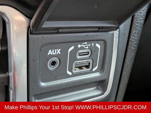 Used 2024 Jeep Wrangler Unlimited Sport AWD/4WD image 20
